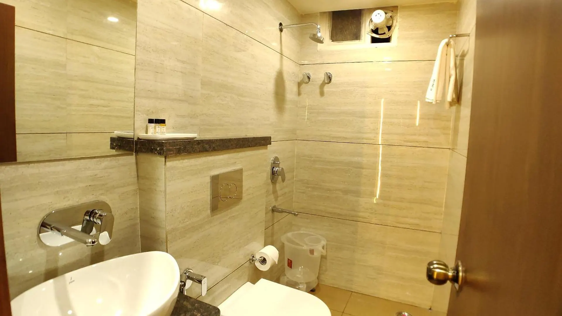 Hotel Ramida Plaza At Delhi Airport New Delhi