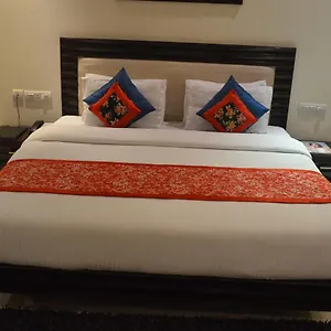 Klg International 2*, Zirakpur India